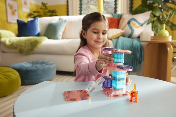 MAGNA-TILES® Kattklätterträd magnetiskt byggset, 13 delar