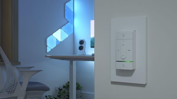 Nanoleaf Sense+ trådlös smart strömbrytare
