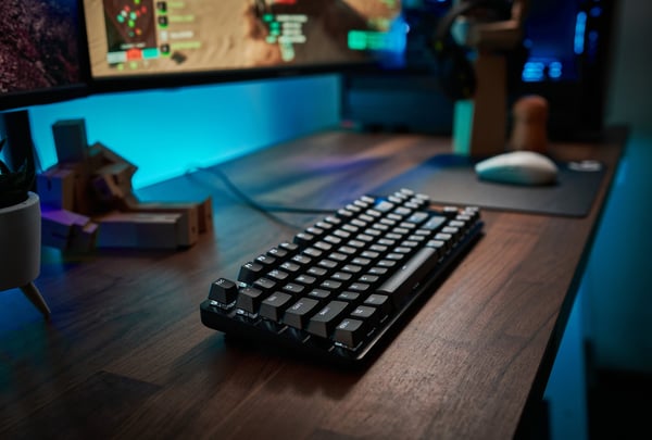 Logitech G413 TKL SE -spelparallkeyboard