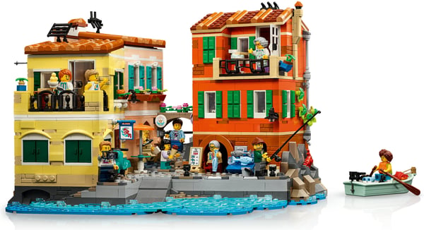 LEGO Ideas 21359 Italienska Rivieran