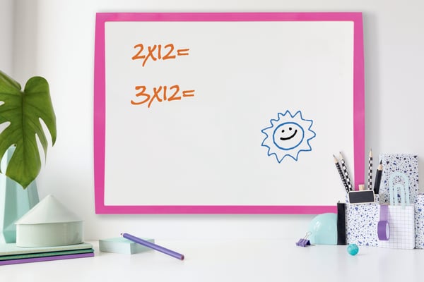 Nobo - magnetisk whiteboard, 58,5 x 43 cm, rosa ram
