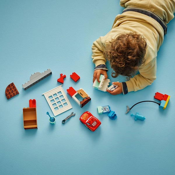 LEGO Duplo 10456 - McQueens besök på Docs verkstad