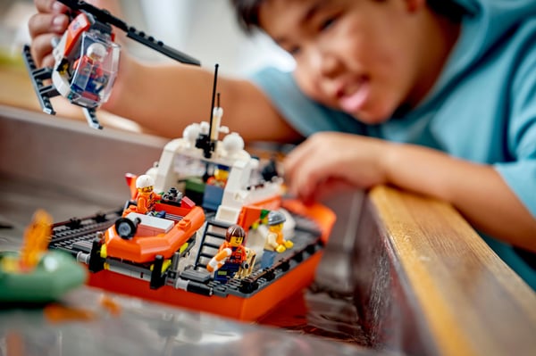 LEGO City Exploration 60504 Kustbevakningens räddningsbåt och helikopter
