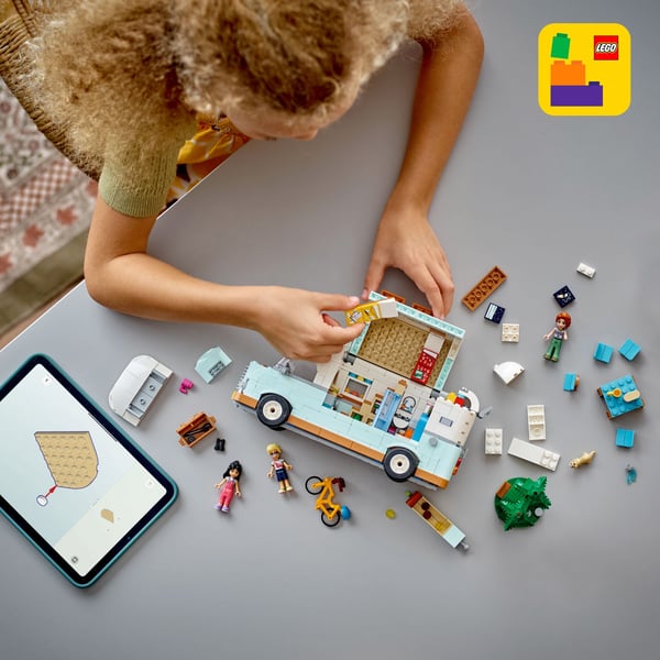 LEGO Friends 42663 – Venners eventyr med campingvogn