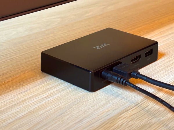 WiZ Sync Box och TV-bakgrundsbelysning, 75"-85"