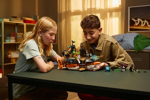 LEGO DREAMZzz 71515 Tigerhajpansarvagn