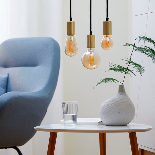 WiZ smartlampe, E27, amberfarvet glas - hvidt lys nuancer, Wi-Fi, 2000-5000 K, 640 lm