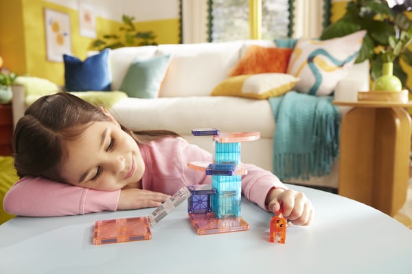 MAGNA-TILES® Kattklätterträd magnetiskt byggset, 13 delar