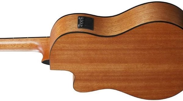 Ibanez GA3ECE-OAM gitarr med mikrofon