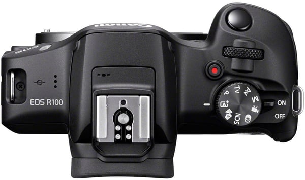 Canon EOS R100 mikro-systemkamera med 18-45 mm IS STM-objektiv