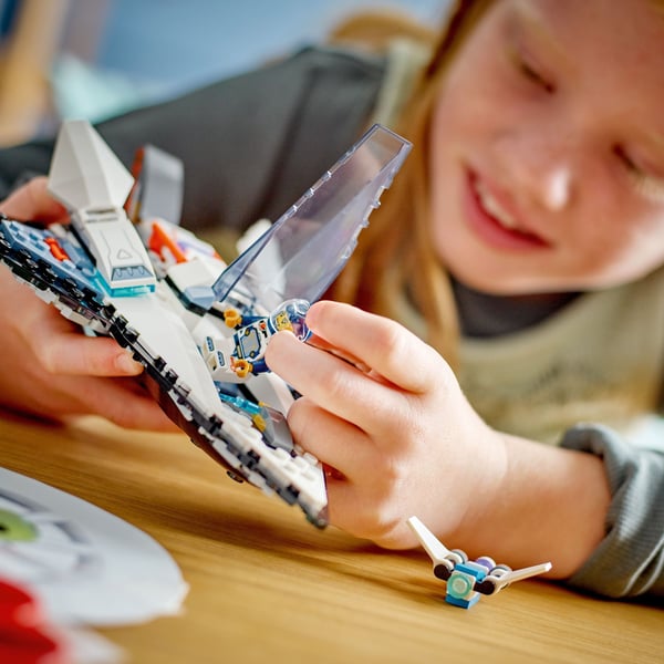 LEGO City Intergalaktiskt rymdskepp Lekset 60430