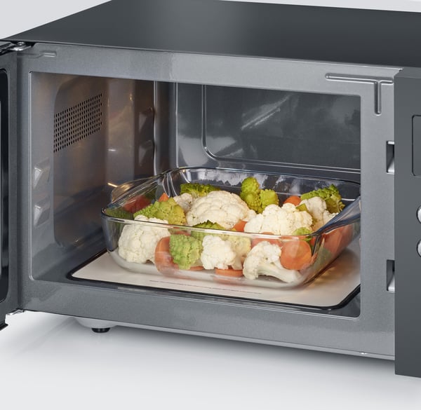 Severin MW7763 -mikroovn, sort