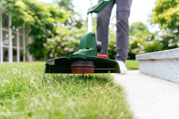 Bosch UniversalGrassCut -græstrimmer