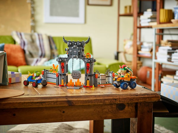 LEGO Super Mario 72039: Mario Kart - Bowsers slott