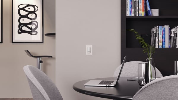 Nanoleaf Sense+ trådlös smart strömbrytare