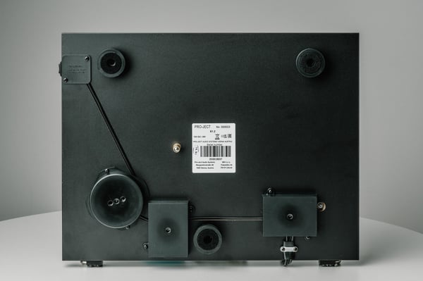 Pro-Ject E 1.2 skivspelare, valnöt