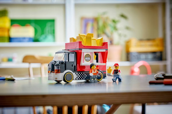 LEGO City Great Vehicles 60488 Pommes frites-bil