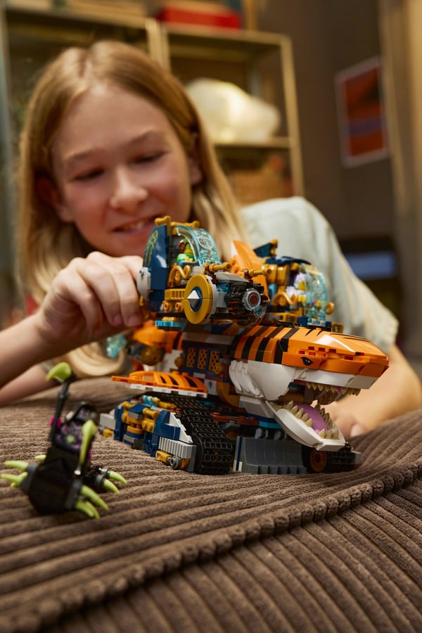 LEGO DREAMZzz 71515 Tigerhajpansarvagn