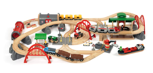 BRIO World 33052 - Rail & Road -deluxe uppsättning, stor låda
