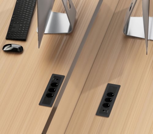 DELTACO indbygget strømstik, 3 stik, 1x21W A+C USB-lader, GST18, kædning