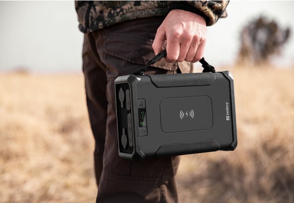 Sandberg Survivor 8-i-1 portabel laddare, 96000 mAh
