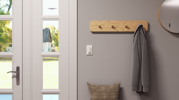 Nanoleaf Sense+ trådlös smart strömbrytare