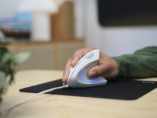 Trust Verto ergonomisk vertikal mus, vit