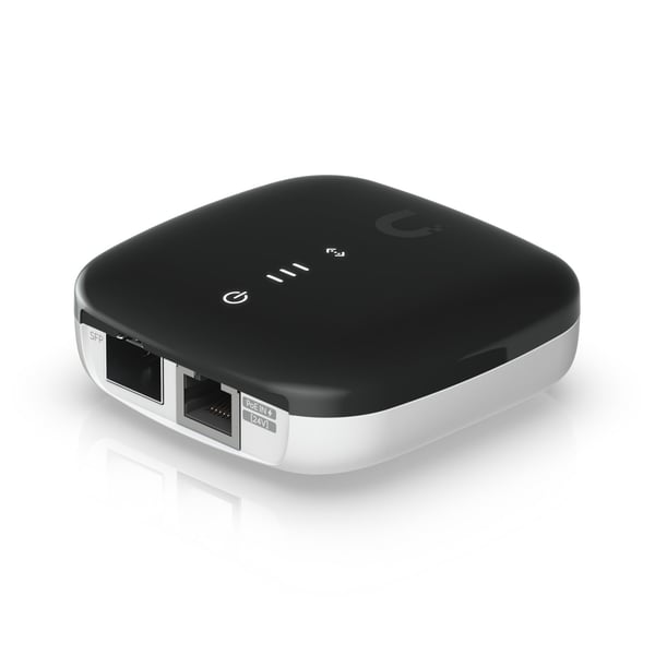 Ubiquiti UACC-AE medieomvandlare