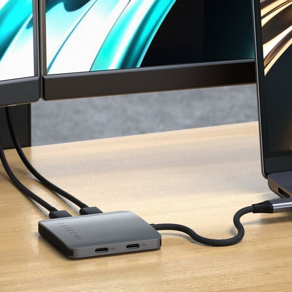 Satechi 4-Port USB-C adapter med PD, stjernediagonal
