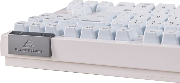 Blackstorm Serenity TKL RGB -speltangentbord, hot swap Gateron Linear -brytare