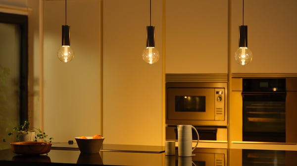 Philips Hue Lightguide Globe -smartlampe, E27, G95