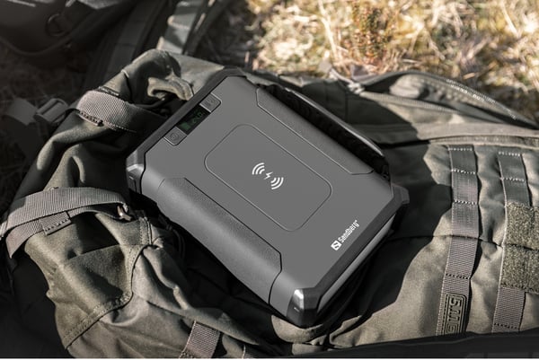 Sandberg Survivor 8-i-1 portabel laddare, 96000 mAh