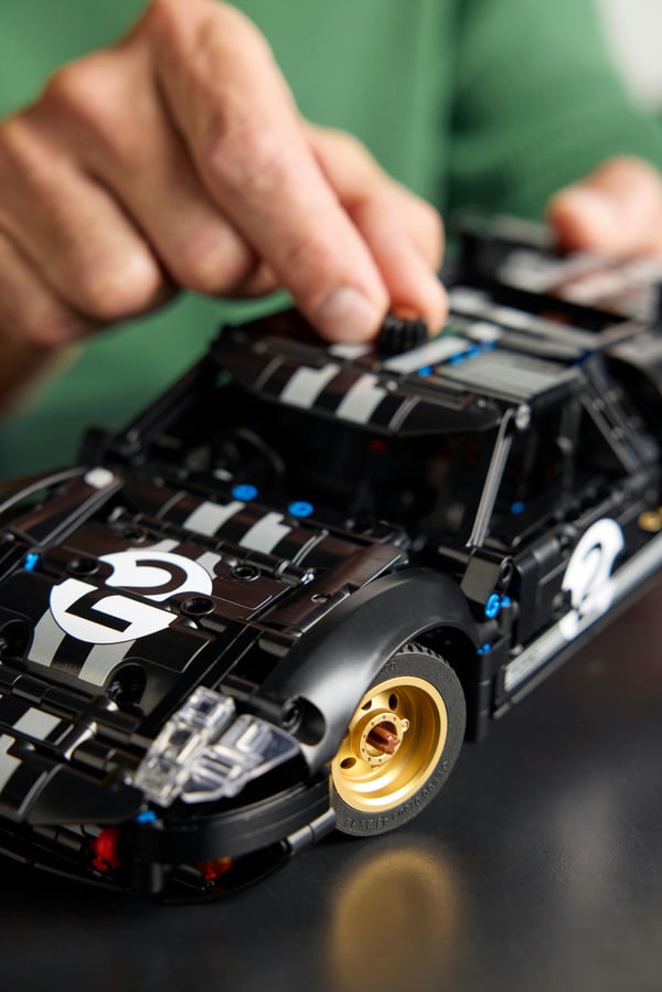 LEGO Technic 42223 1966 Ford GT40 MKII tävlingsbil