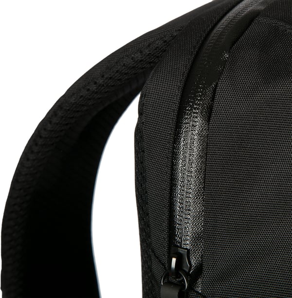 Targus Terra EcoSmart 16" dataryggsäck, svart