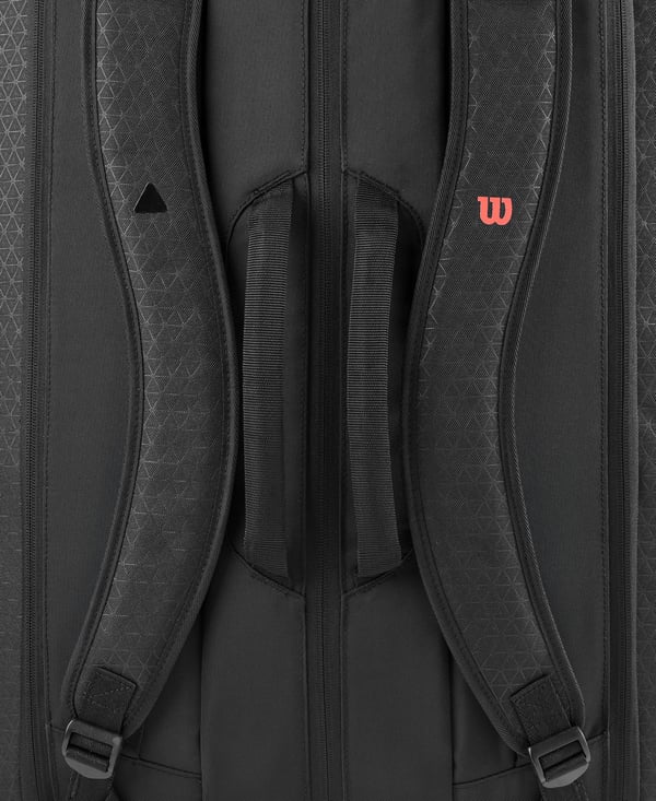 Wilson Clash v3 Super Tour 15-pack racketväska, svart