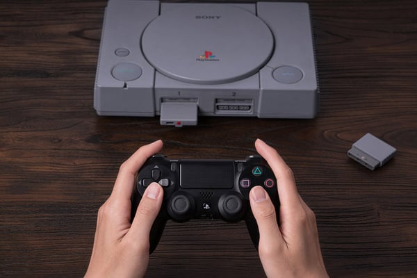 8BitDo Retro Modtager PlayStation / PlayStation 2