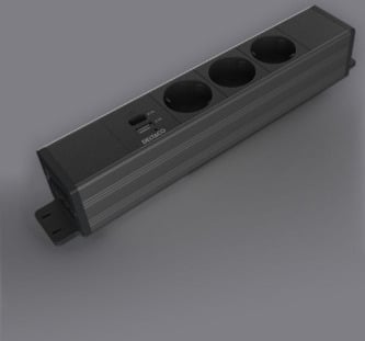 DELTACO strømpanel, 3 udtag, 1x21W A+C USB-oplader, GST18-tilslutning, kædning