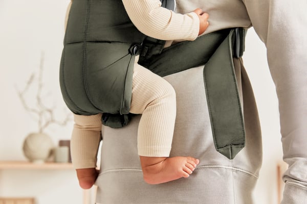 BabyBjörn Mini Vævet -bæresele, mørkegrøn
