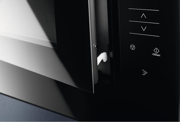 Electrolux KMFD264NB mikrovågsugn, svart