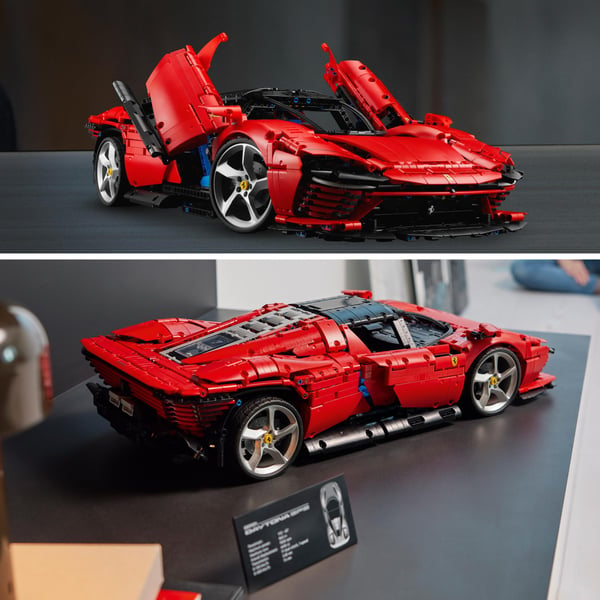 LEGO® Technic Ferrari Daytona SP3 42143 Byggesæt (3 778 dele)