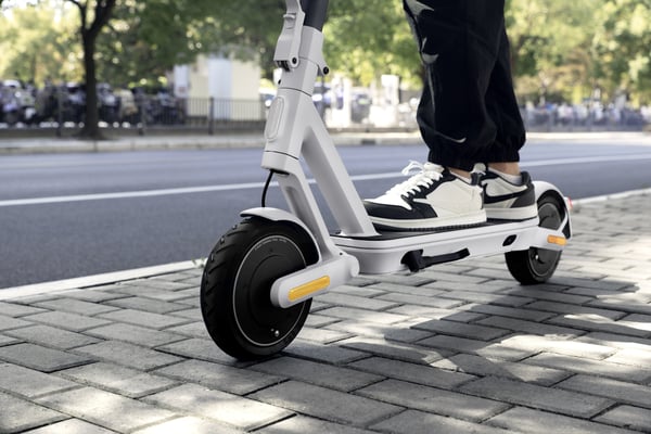 Yadea Artist Kick-scooter - el-scooter