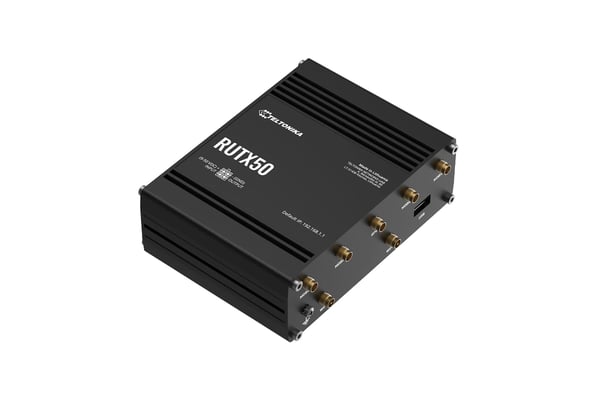 Teltonika RUTX50 5G/4G/3G modem og WiFirouter