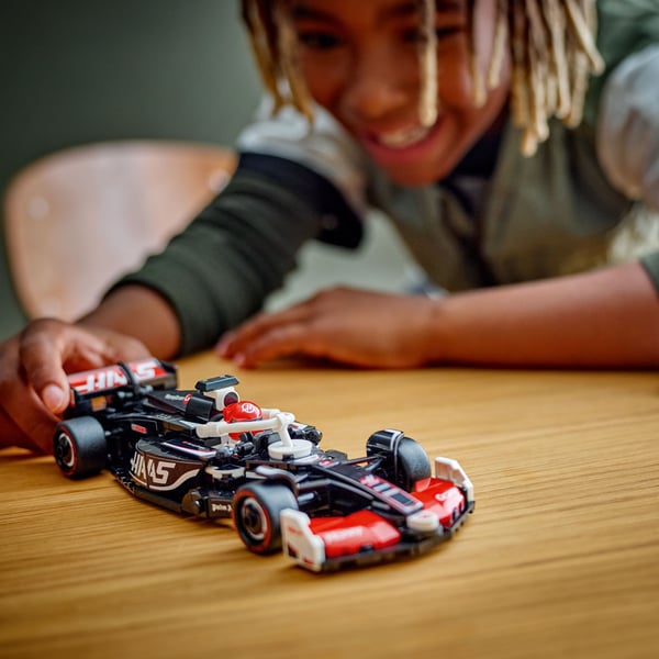 LEGO Speed Champions Speed 77250 – MoneyGram Haas F1® Team VF-24 - racerbilen
