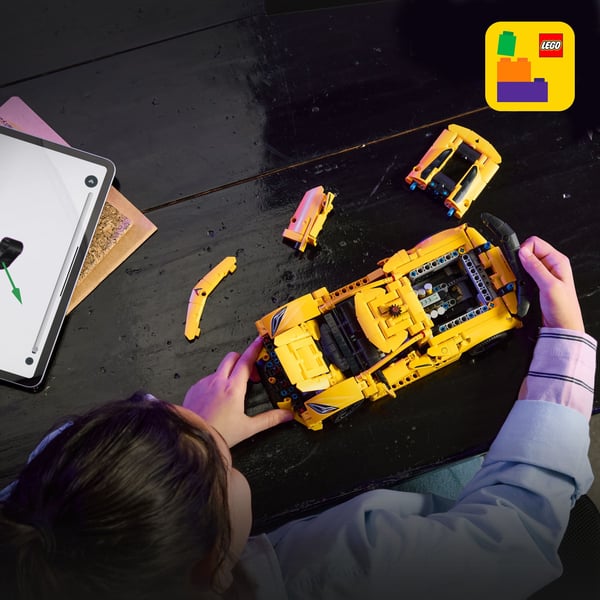 LEGO Technic 42205 – Chevrolet Corvette Stingray