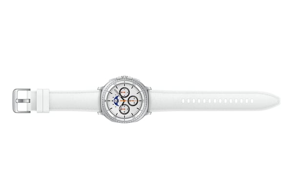 Samsung Galaxy Watch8 Classic BT smartwatch, 46 mm, vit