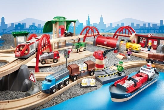 BRIO World 33052 - Rail & Road - deluxe sæt, stor boks