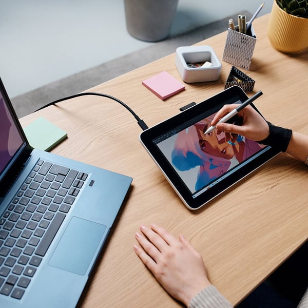 Wacom One 13 Touch Pen Display - tegne skærm