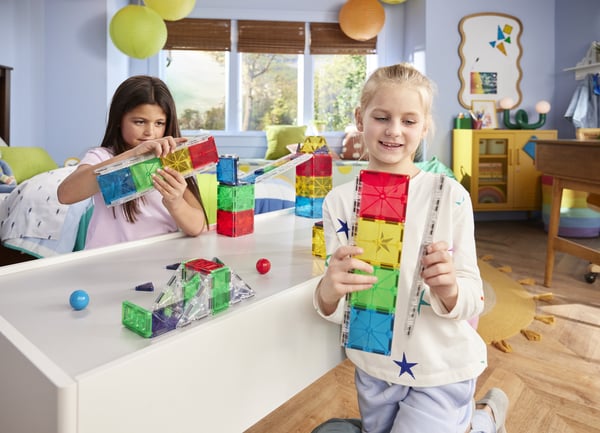 MAGNA-TILES® Rail Racer Deluxe magnetisk kulbana, 90 delar