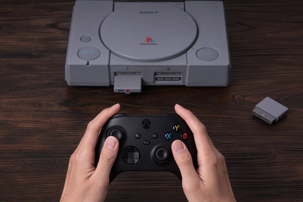 8BitDo Retro Modtager PlayStation / PlayStation 2