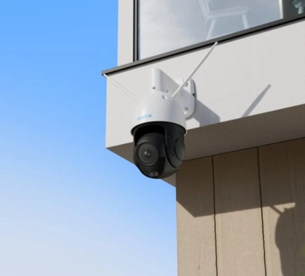 Reolink W840 8MP PTZ Automatisk Sporing AI (RLC-823S1W) overvågningskamera til udendørs og indendørs brug